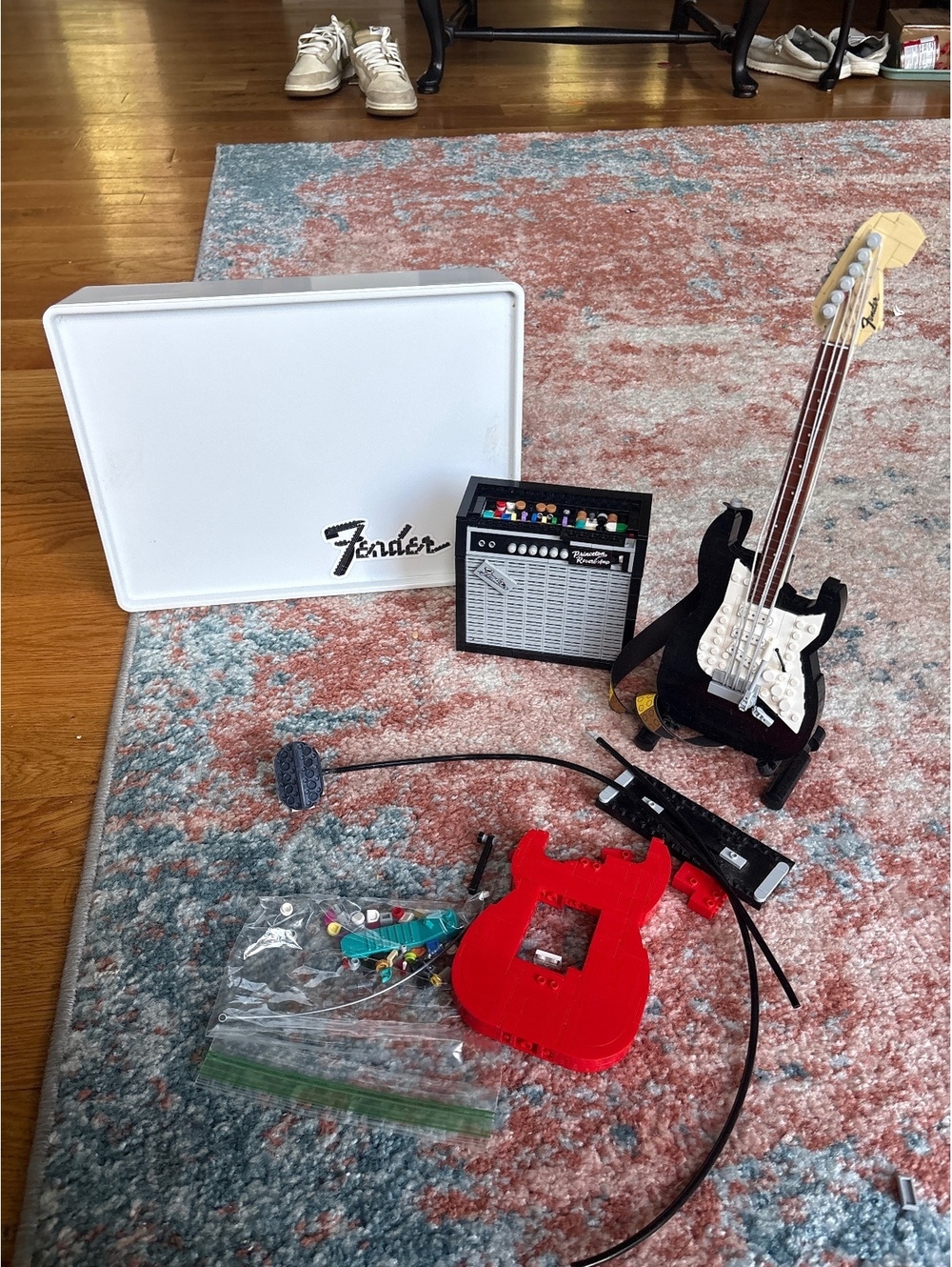 LEGO Ideas Fender Stratocaster 21329 - Mostly Complete Incomplete Set